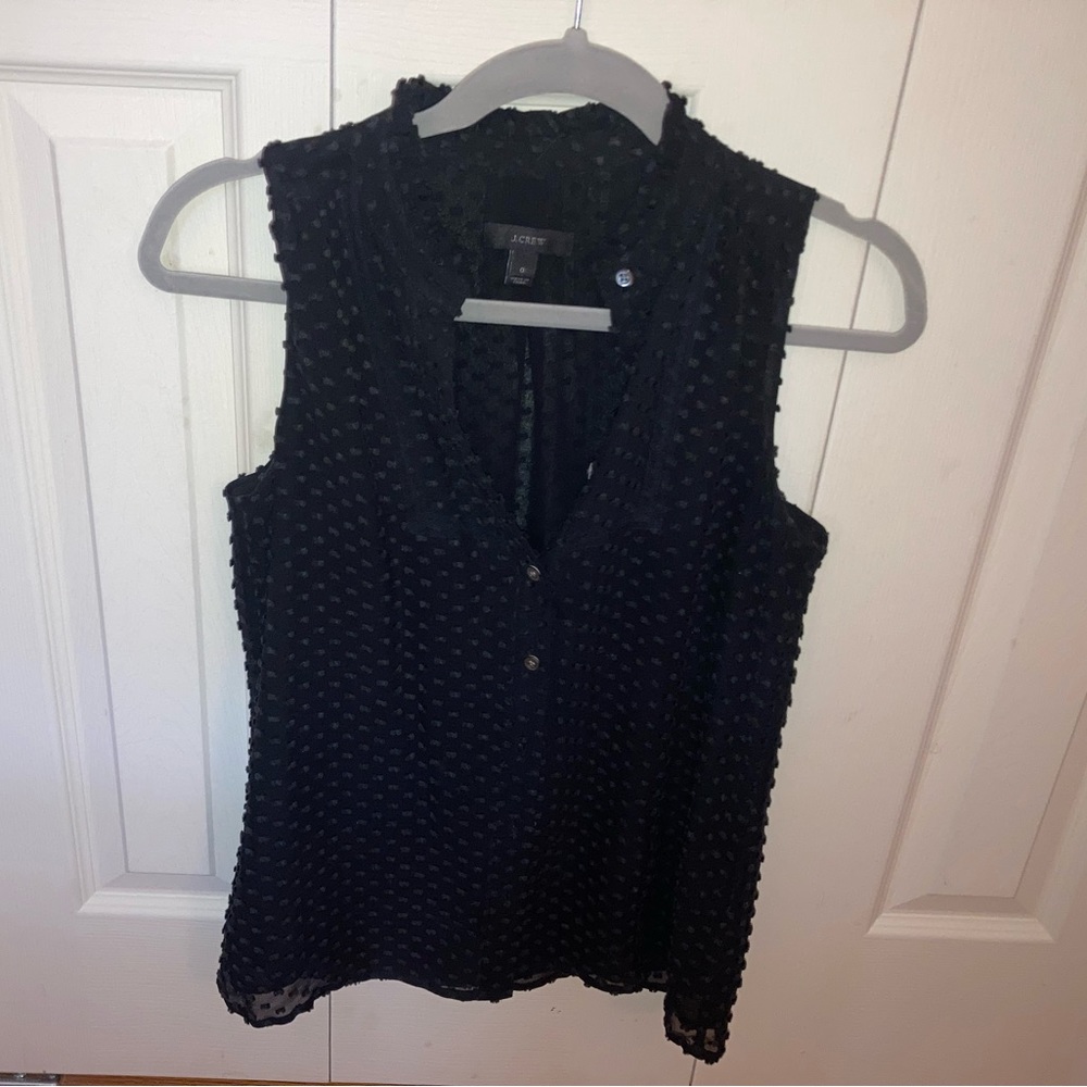 Clip dot button front tank blouse